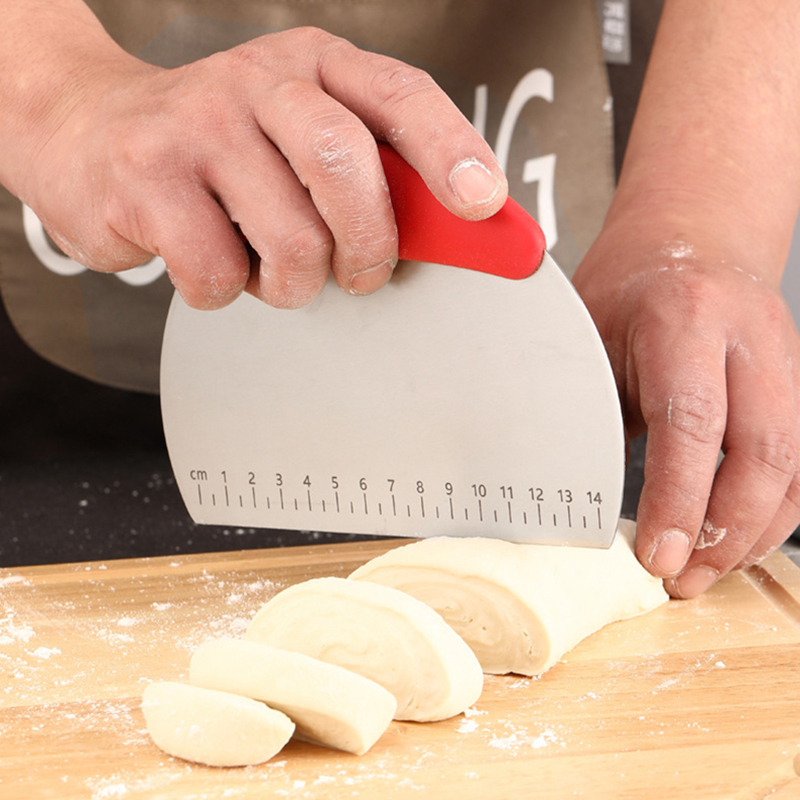 Couteau à pâtisserie en acier  - Bench Scraper Dough avis et prix