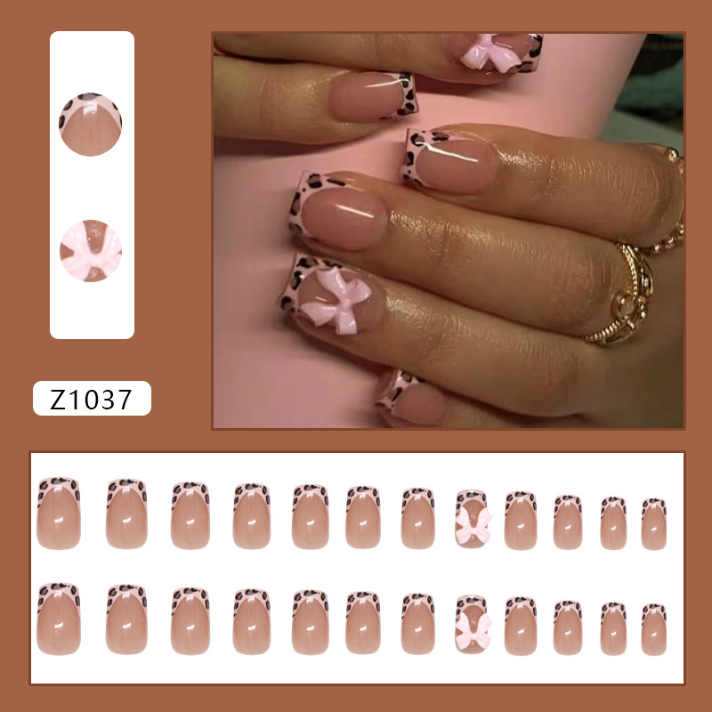 Faux ongles carrés à presser i - Decorating Tip Set avis et prix