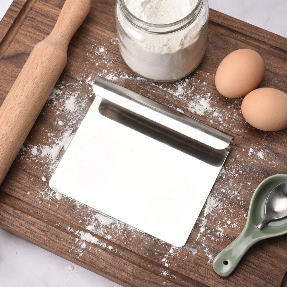 Grattoir à farine en acier ino - Bench Scraper Dough avis et prix